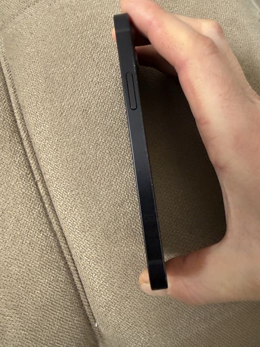 Продам Iphone 12 mini