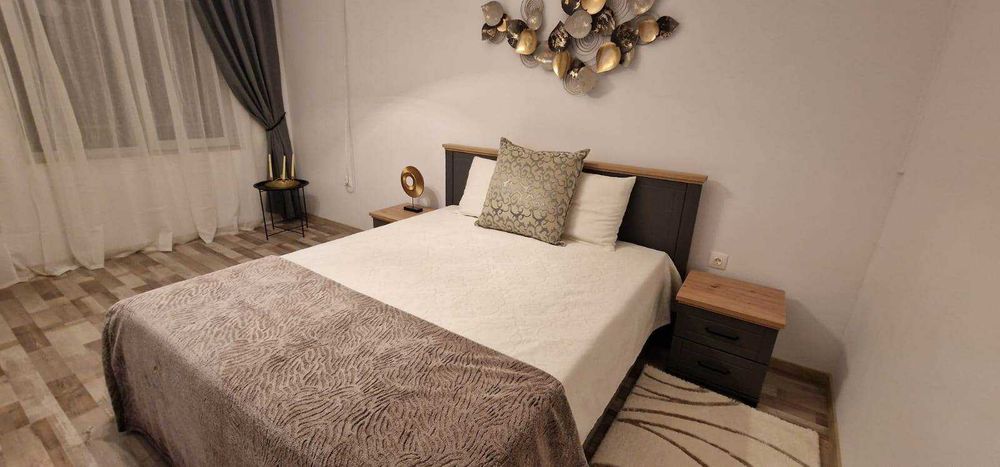 Дава се под наем Двустаен апартамент в Бургас, Възраждане - 55 кв.м за 525 € - Снимка #1