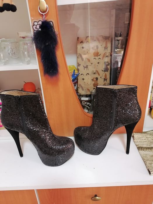 Botine damă (mărimea 39)