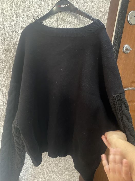 Продам кофту Zara