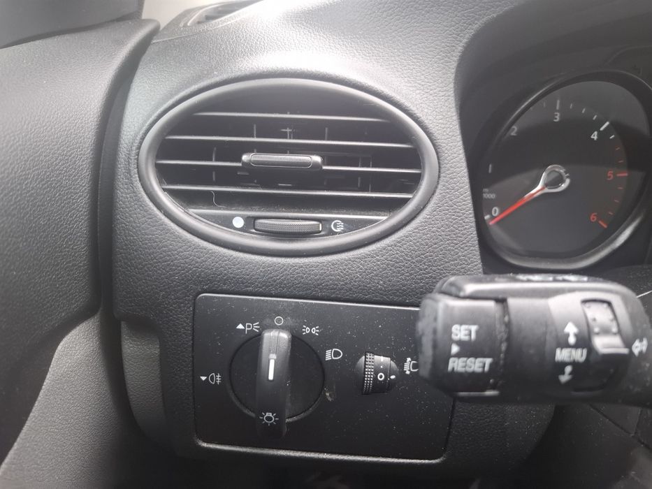 Volan+Airbag / grile ventilație Ford Focus mk2
