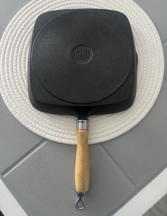 Чугунен грил тиган BIOLUX