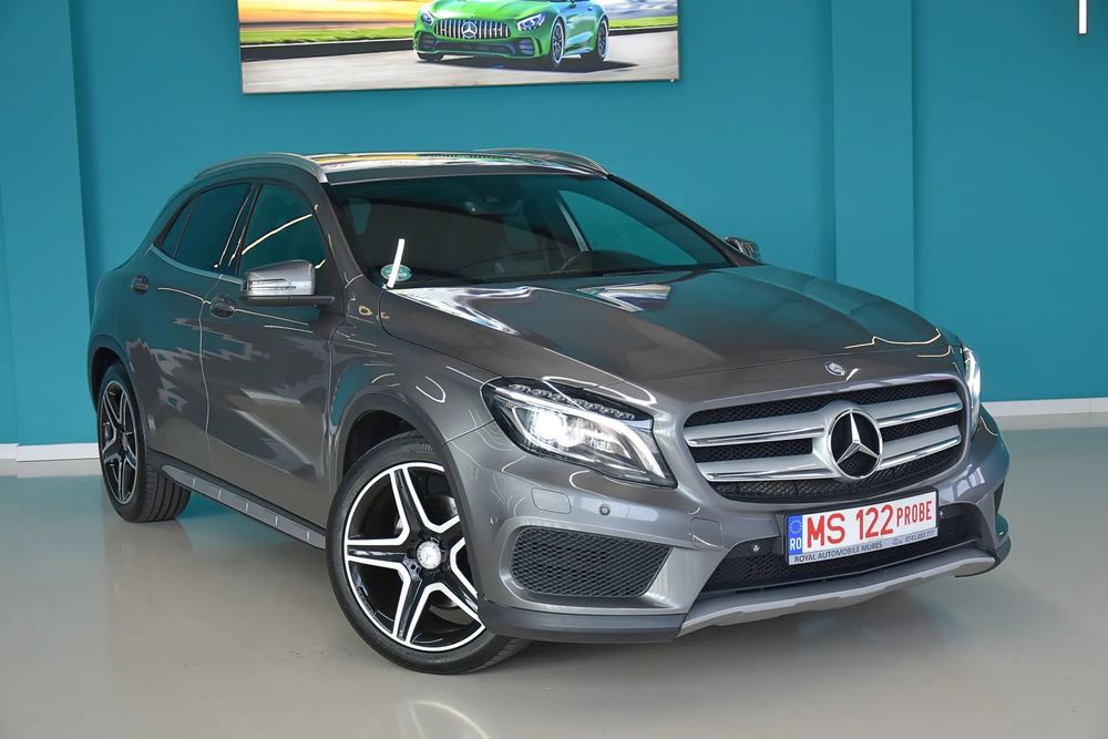 Mercedes-Benz GLA Garantie 12Luni~AMG Line~Automat~4Matic~Alcantara~Xenon~Navi~Camera