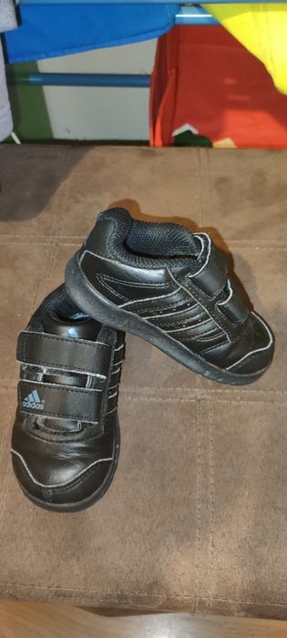 Обувки Адидас/Adidas