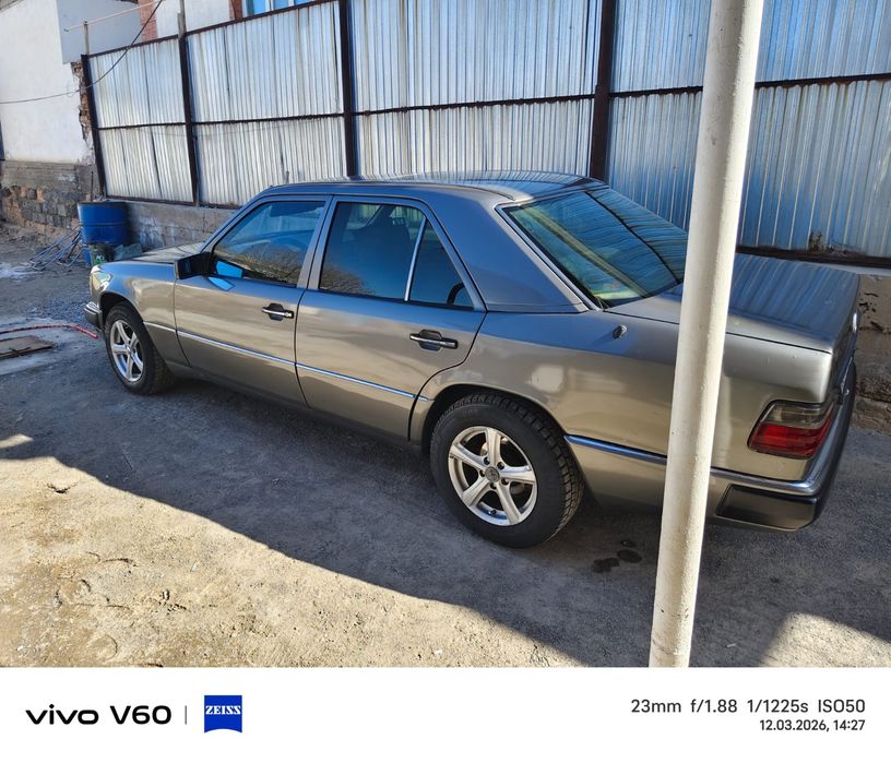 Мерседес бенц 230