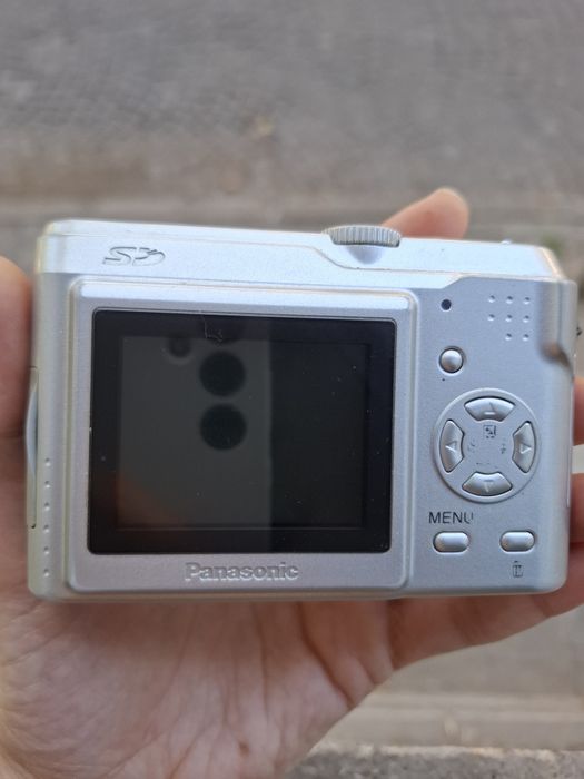 Компактен дигитален фотоапарат PANASONIC LUMIX LZ2