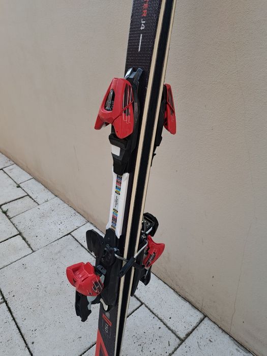 Vand schiuri ATOMIC REDSTER 150 cm