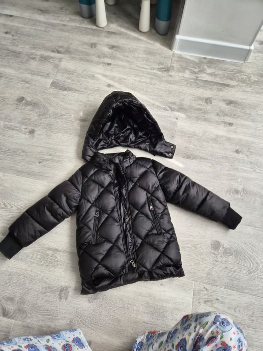 Зимняя детская куртка, подойдёт  на 2,5-3,5 года