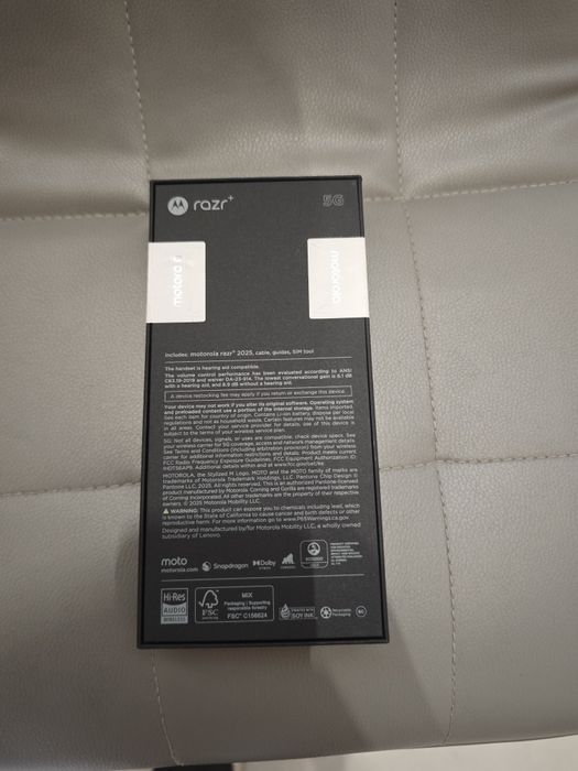 Motorola razr 2025 plus