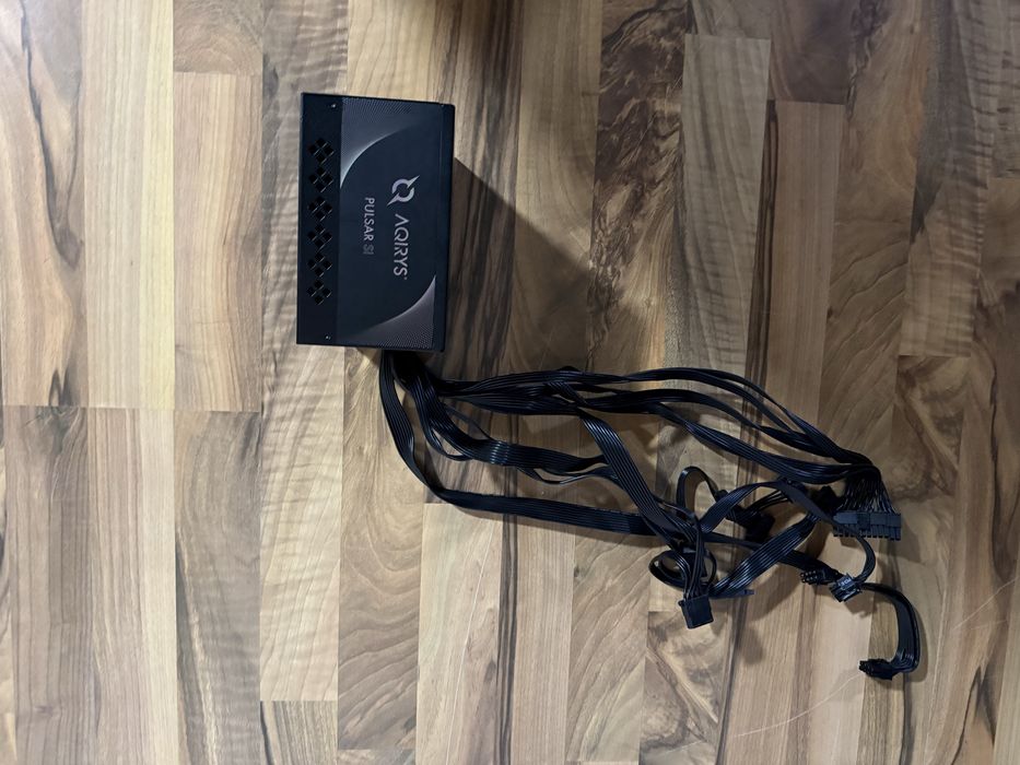 Vand sursa PC Aqirys Pulsar SI