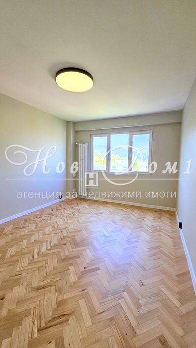 Дневна + Кухня, 2 Спални! След основен ремонт! Панорама, ТЕЦ, Камина!