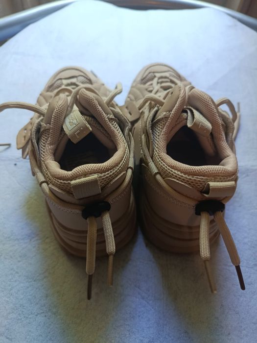 Adidași copii stil Chunky mărimea 31, Bej / Nude, stare foarte buna