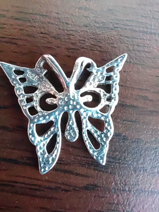 нова сребърна висулка пеперуда