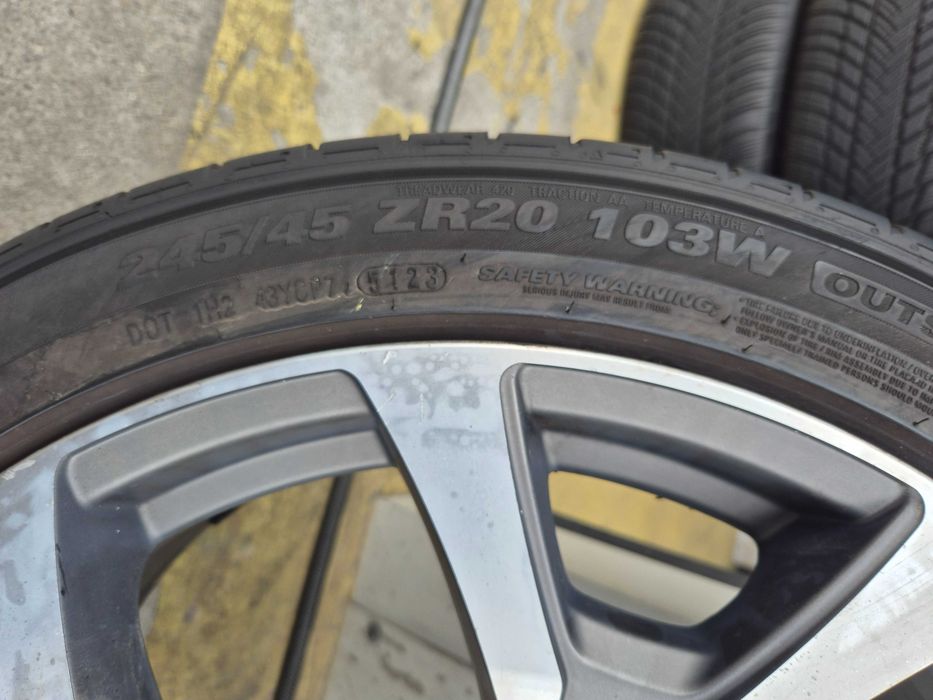 ROTI Jante + Anvelope VARA - 245/45/20 5x114.3 20'' Toyota Mazda Kia Hyundai Lexus Renault Subaru