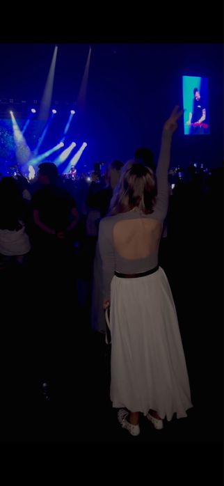 Топ боди Zara с вырезом