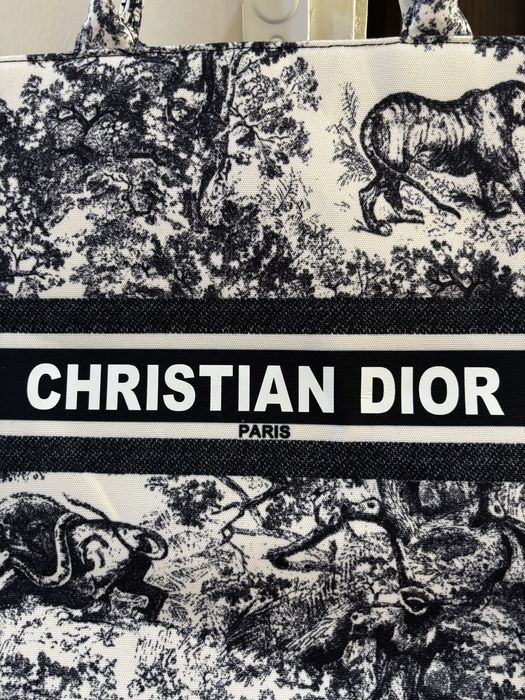 Cristian Dior чанта