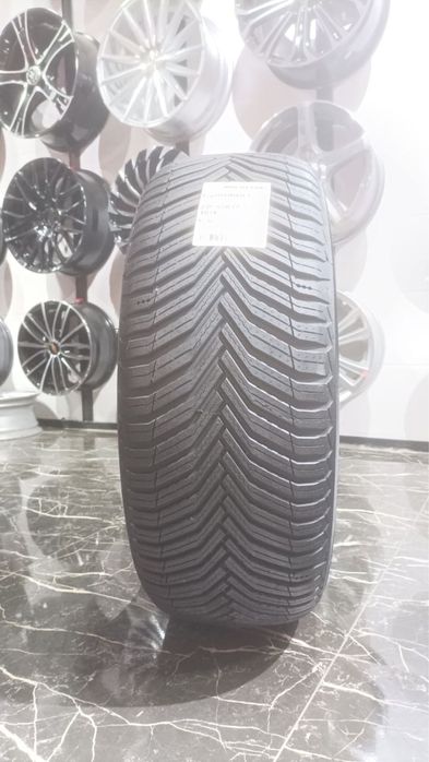 Balon shina Michelin Crossclimate 2 235/55R17