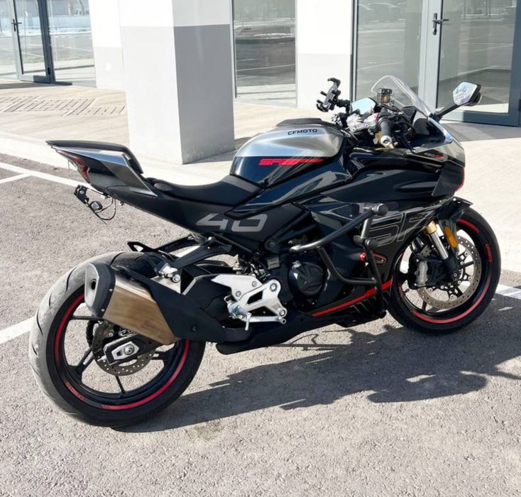 CF moto 450 sr .