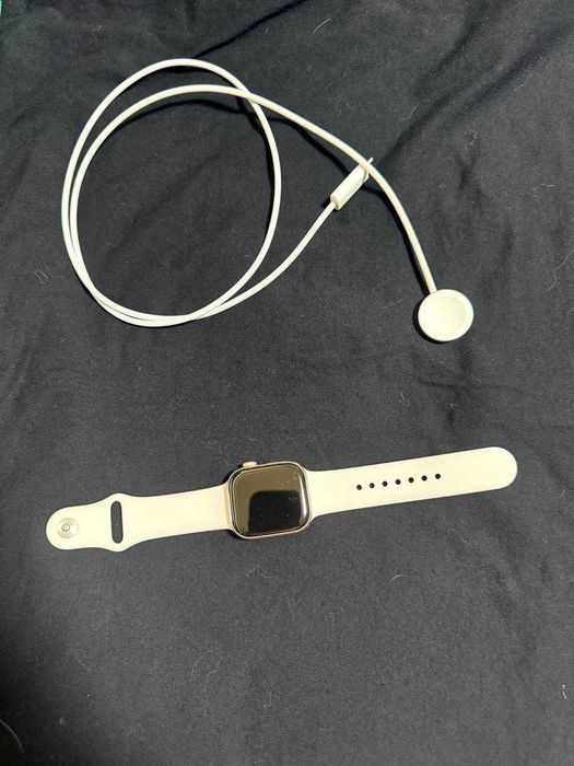 Apple Watch 11 42mm