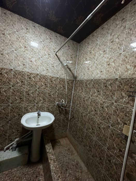 Ижарага берилади 1-2 хона килинган гарден хаусда  жойлашган