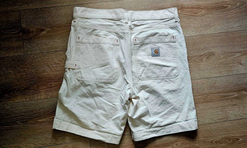 Pantaloni scurți Carhartt WIP Wesley Short – Mărimea 32 albi crem