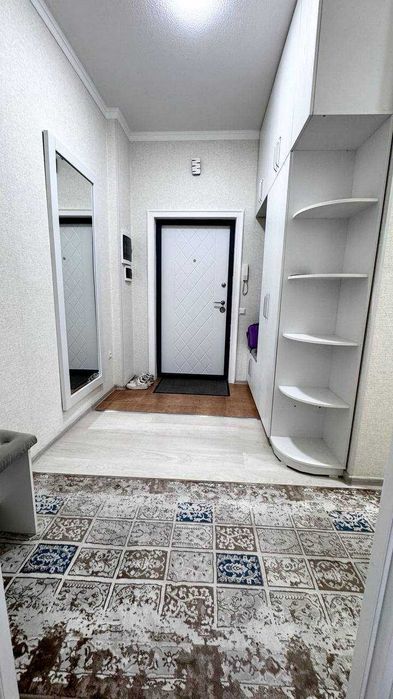 Продается 2-комн квартира в новостройке. Махтумкули