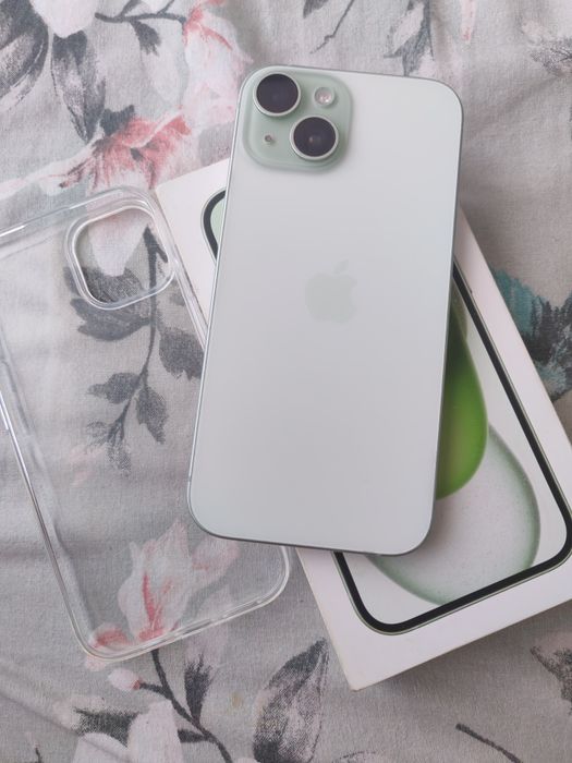 Vând s-au schimb iPhone 15 Green 5G 128GB
