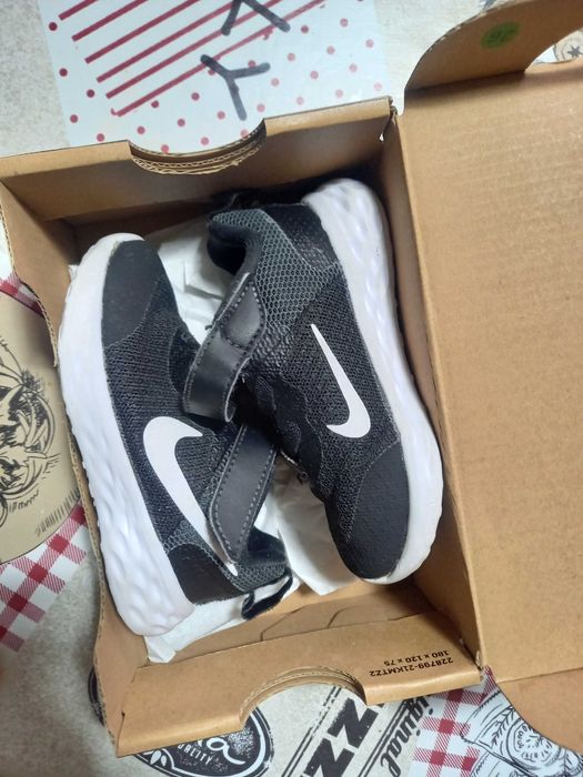 Детски маратонки и боти от  21 до 30  Nike & Adidas