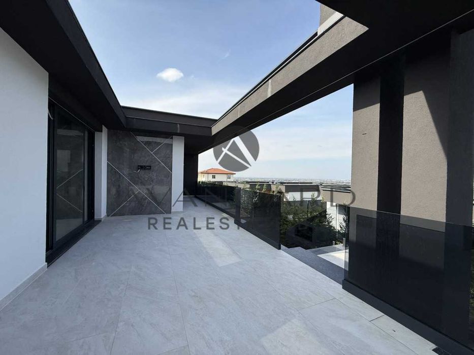 Продава се Къща в с. Белащица, Област Пловдив - 330 кв.м за 1623 €/кв.м - Снимка #6