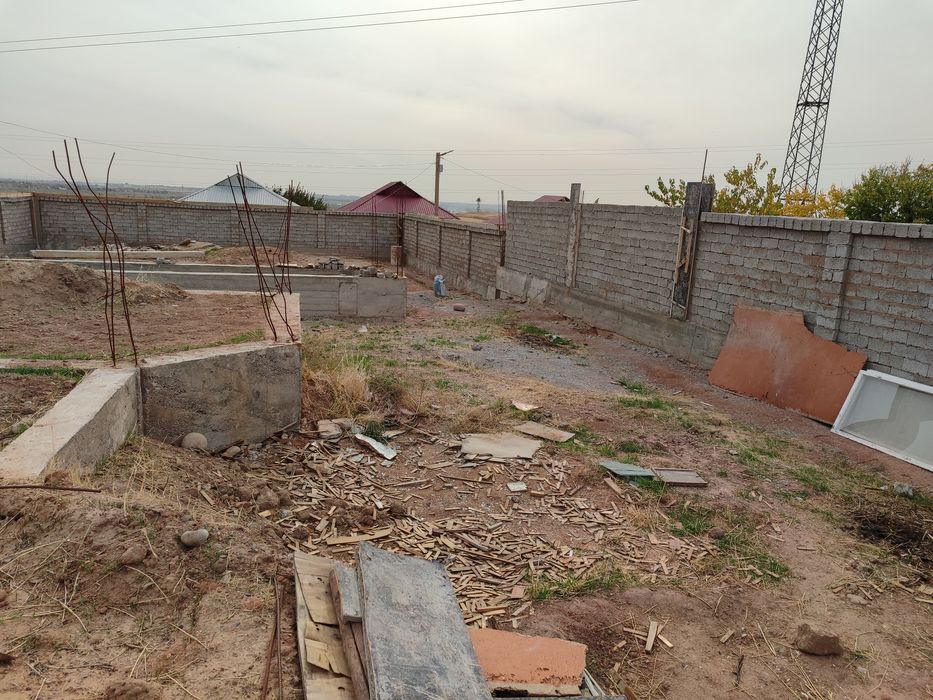 срочна ер сотилади(дала ховли) 6,5ʼ сотиx