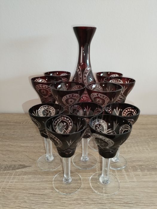 Кристален сет с гарафа и чаши