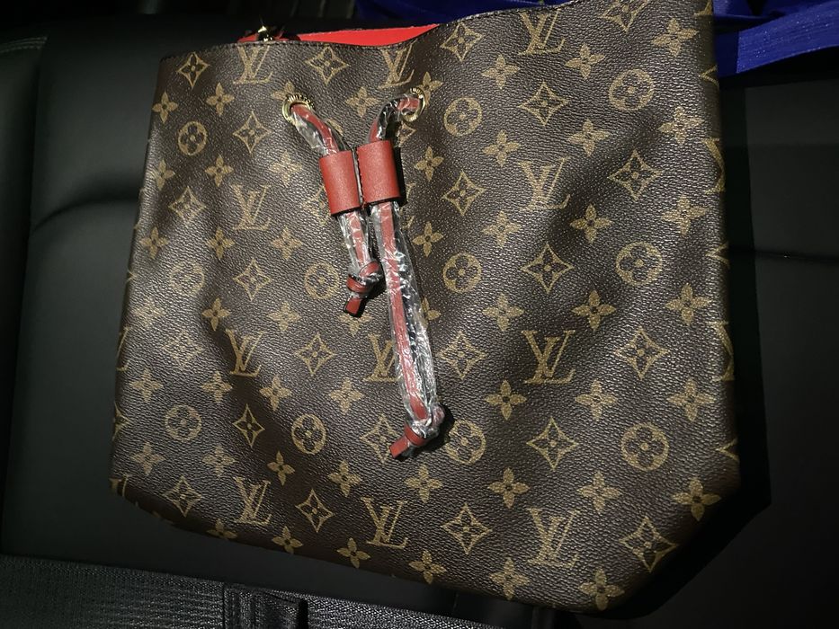Louis Vuitton/MCM  Чанти