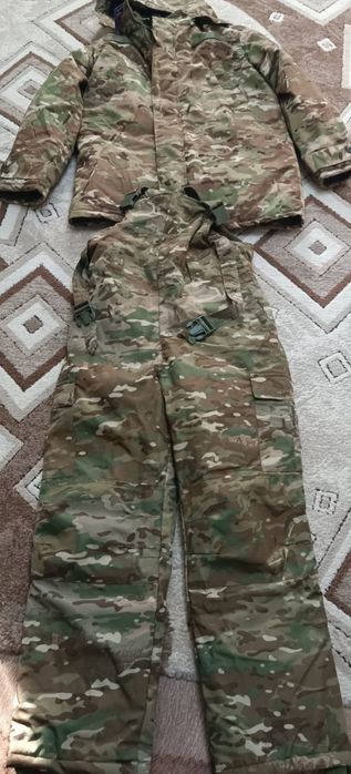 Продам зимний бушлат мультикам