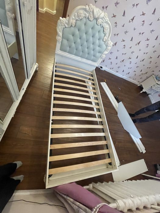 кроват односпальный 90*200