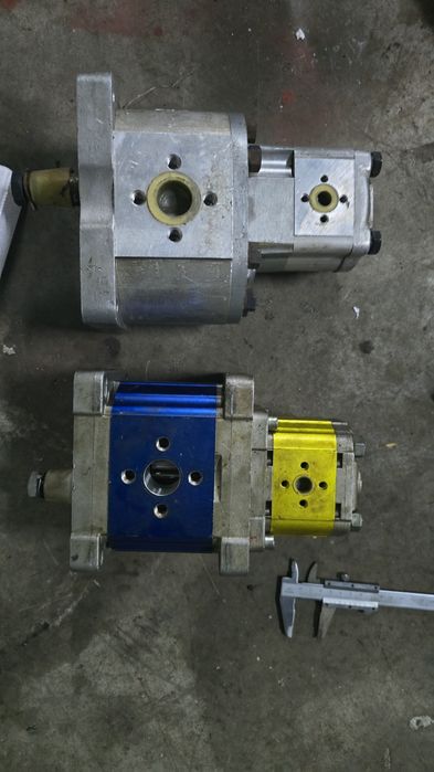 Pompa dubla mare cu mic