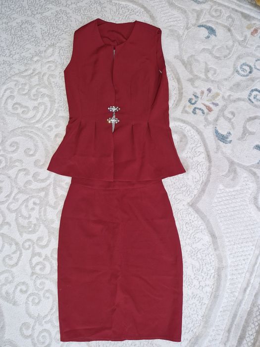 Женские одежды 42 размера