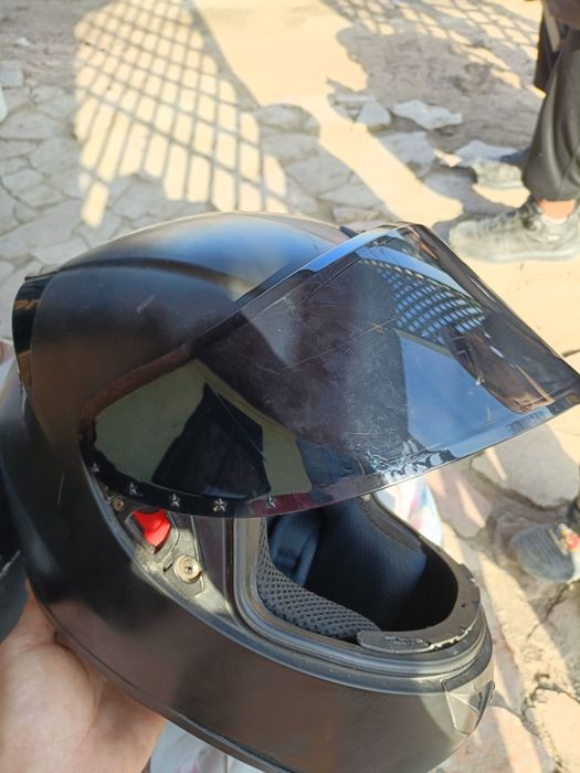 Продам шлем в рабочем состоянии