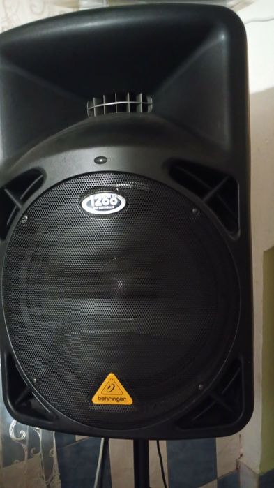 Sistem audio puternic 1200w – 4 boxe + mixer + microfon cadou