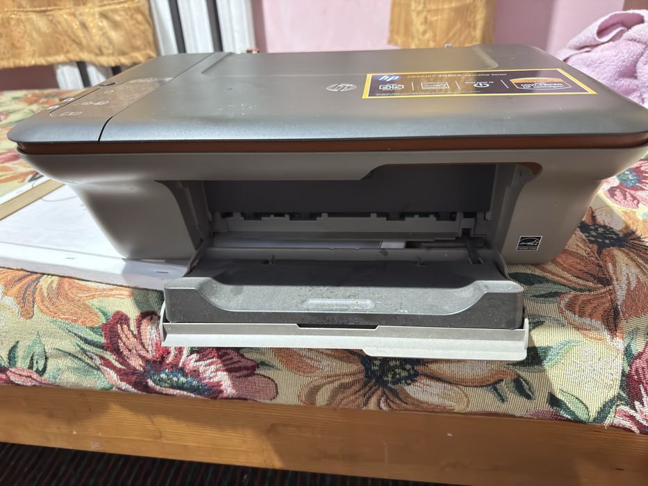 Принтер HP deskjet 2050a