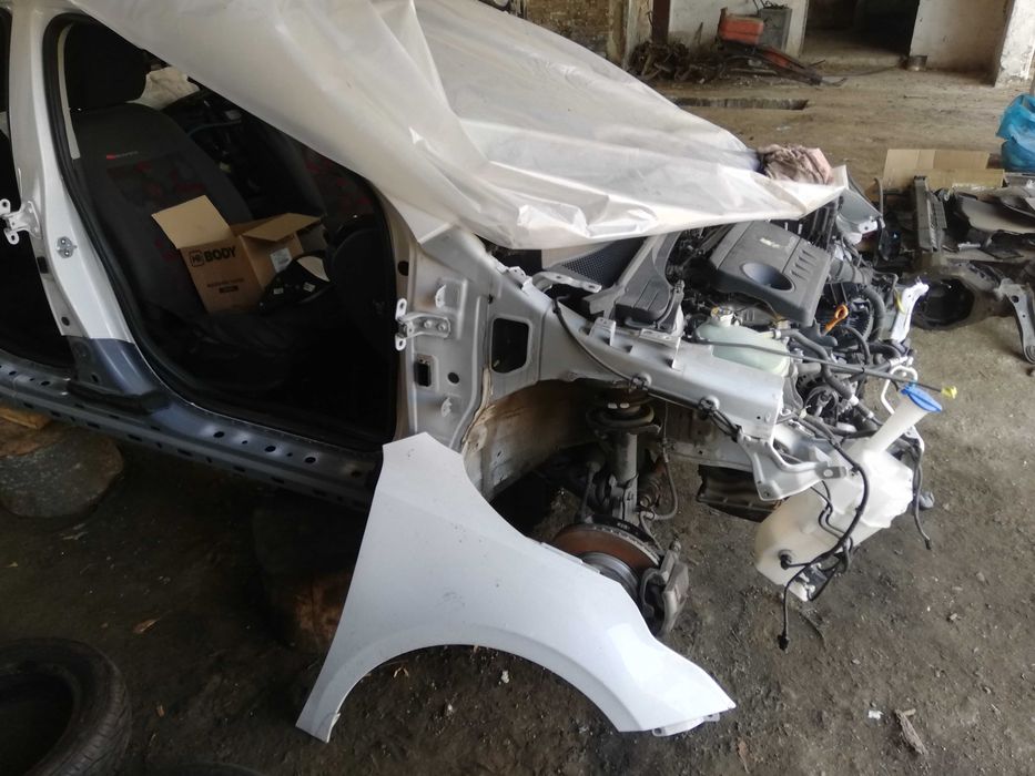 Kia ceed киа сийд на части