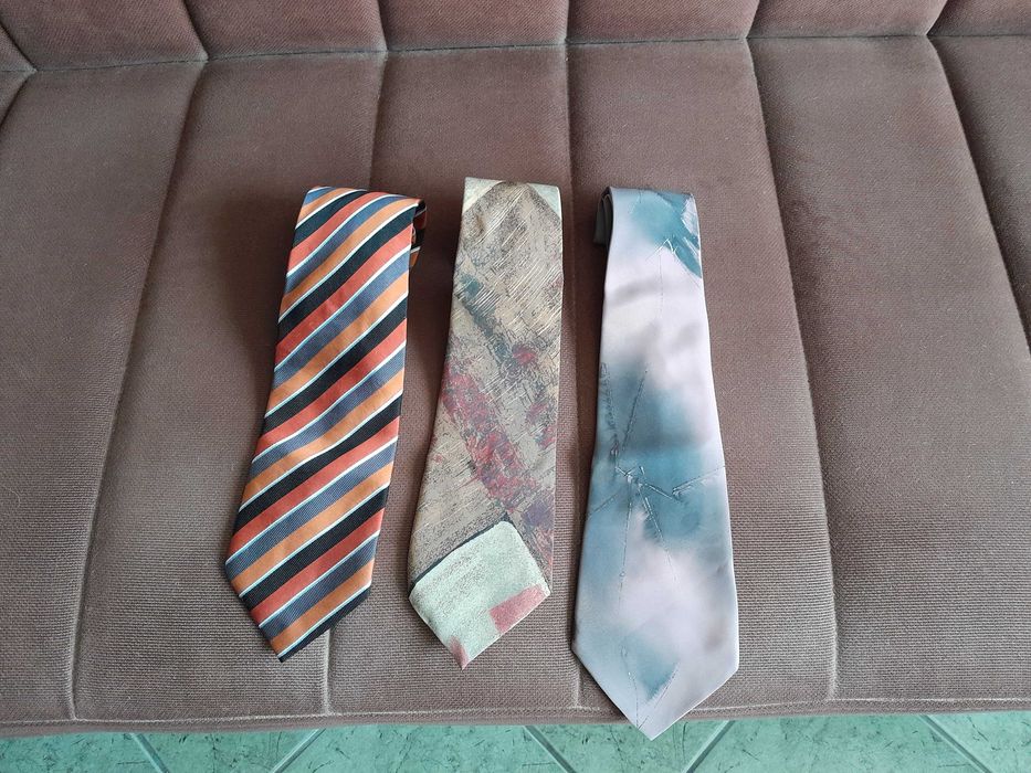 Голям избор от мъжки вратовръзки