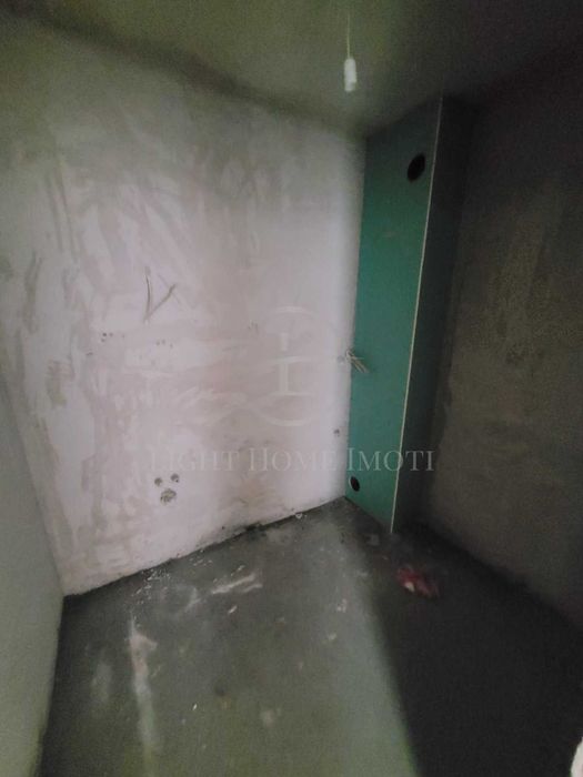 Продава се Тристаен апартамент в Пловдив, Кючук Париж - 110 кв.м за 890 €/кв.м - Снимка #6