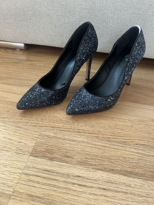 Елегантни обувки