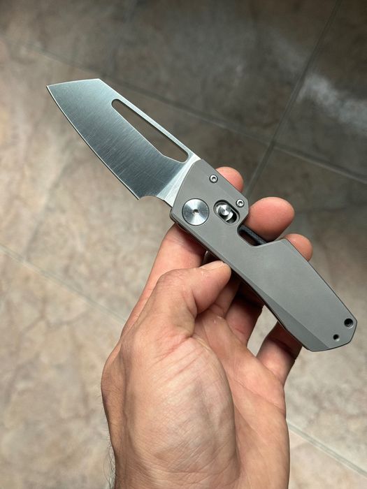 Briceag Jufule Winterblade