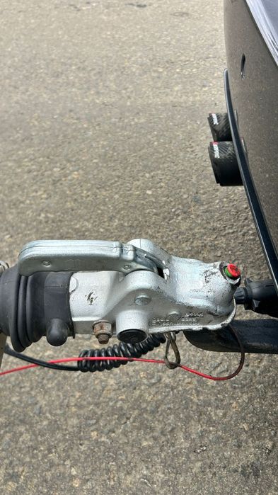 Platforma auto trailer remorca 5 metri 2700 kg