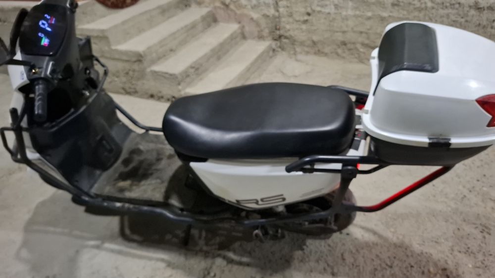 Oq sport skuter 2025