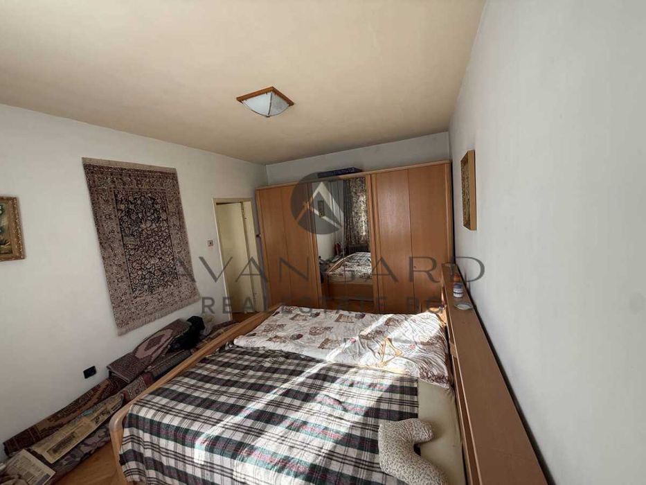 оф.24841 С КЛЮЧ! 3-стаен с 4 Отделни Помещения/ Пълмед