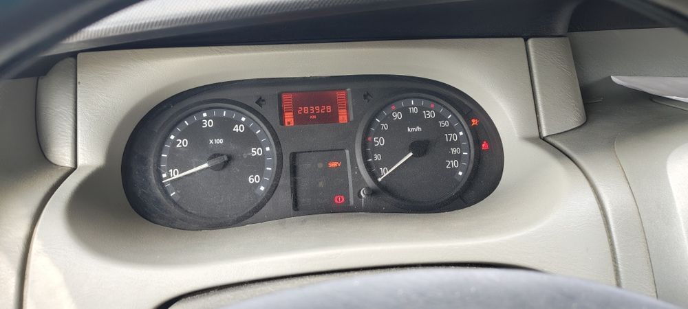 Renault trafic 2.0 dci 8+1 locuri