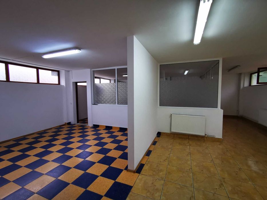 Birouri - Spatii comerciale - 150 mp