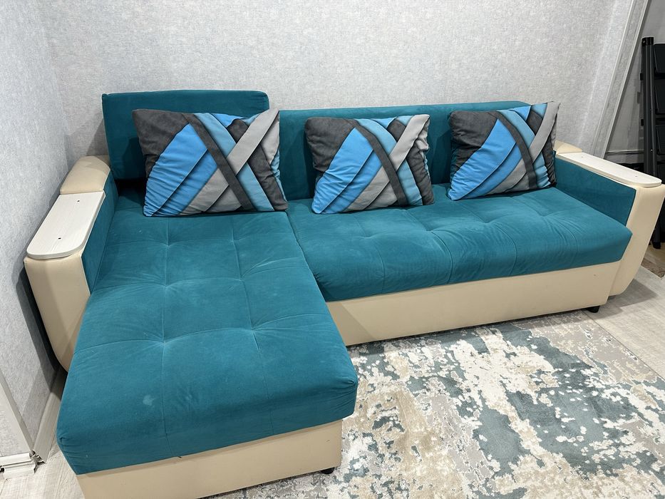 Продам диван (кровать)